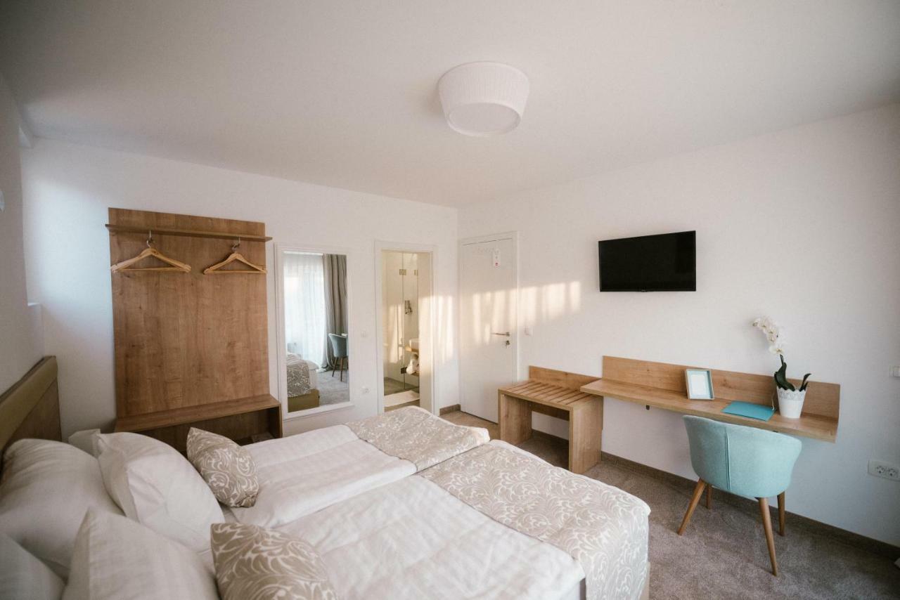 2I Rooms Ðakovo Екстериор снимка