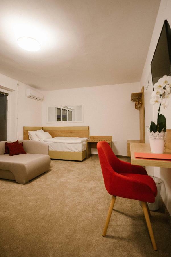 2I Rooms Ðakovo Екстериор снимка