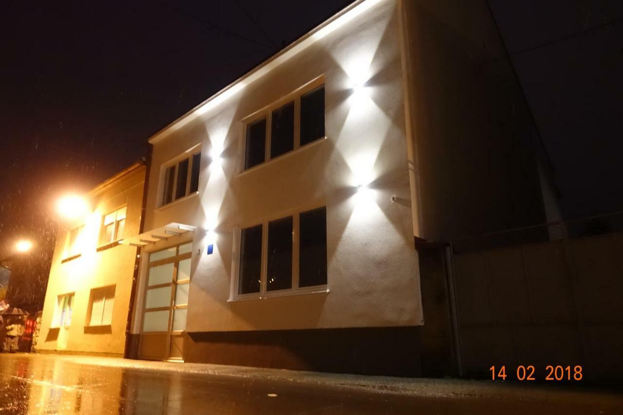 2I Rooms Ðakovo Екстериор снимка